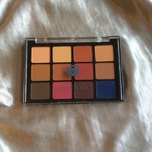 VISEART | NEUTRAL MATTES EYESHADOW PALETTE